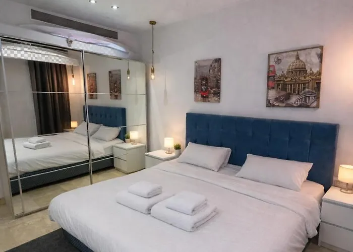 Chic Gouna 3br Scarab Club Townhouse فيلة